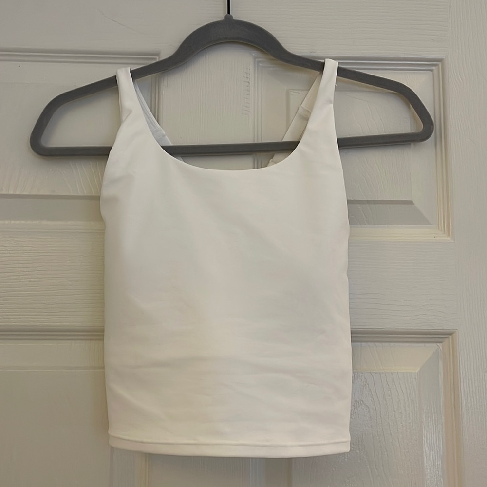White Old Navy active power soft tank top